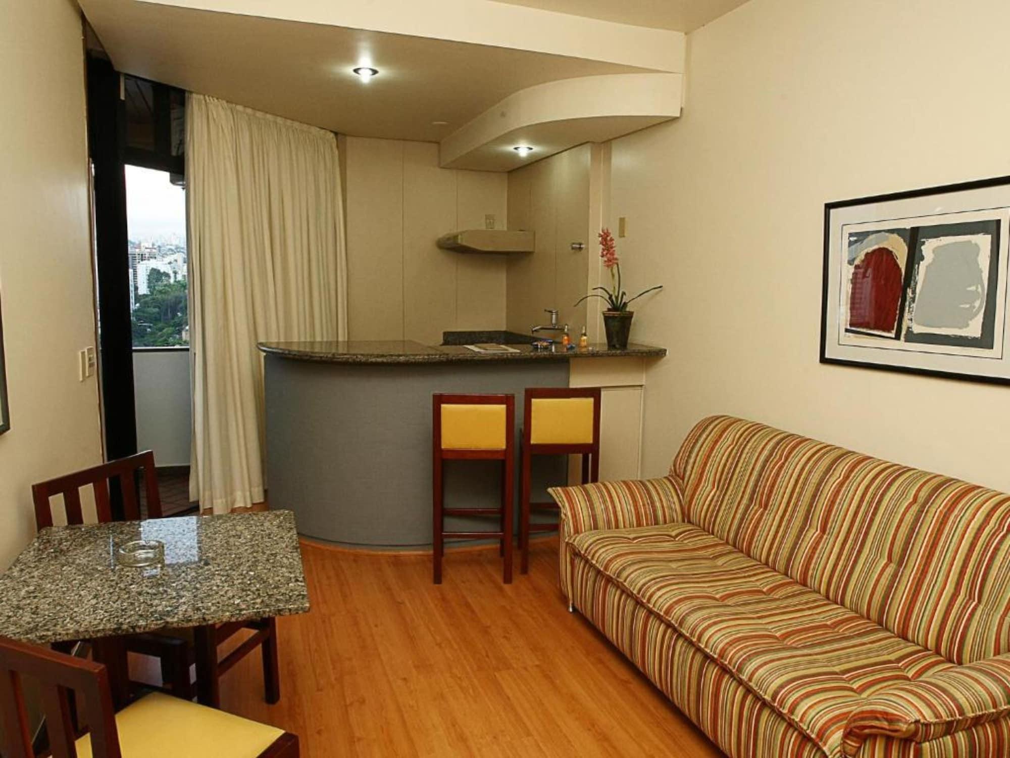 Cheverny Apart Hotel Belo Horizonte Bagian luar foto