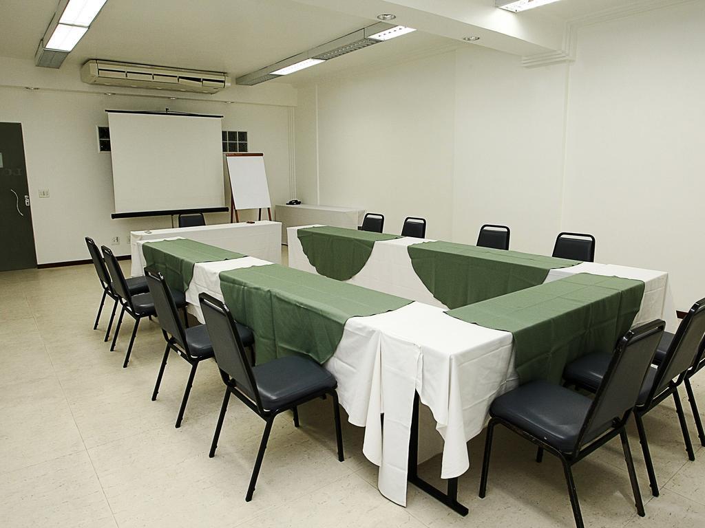 Cheverny Apart Hotel Belo Horizonte Bagian luar foto